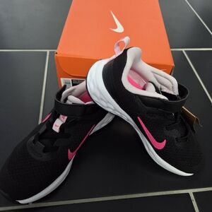 Nike Black Sneakers with Pink Highlights